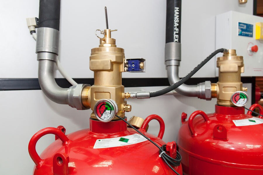 Agnitar 200 Fire Suppression System – HFC-227ea (FM-200) cylinder setup for data centers and electronics protection.