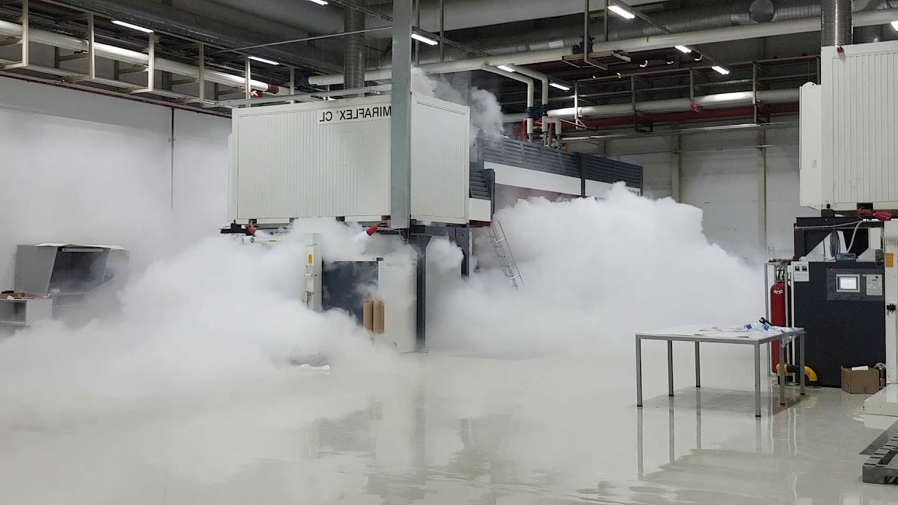 Agnitar CO2 Fire Suppression System local application test – targeted extinguishing on machinery and electrical panels.