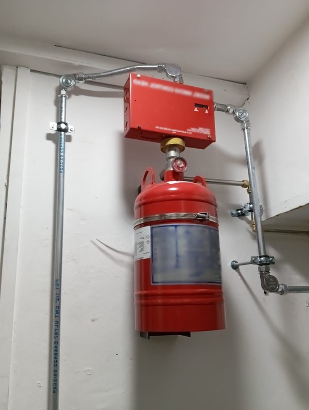 Agnitar Kitchen Fire Suppression System cylinders – wet chemical Class K fire protection for hoods and cooking appliances.